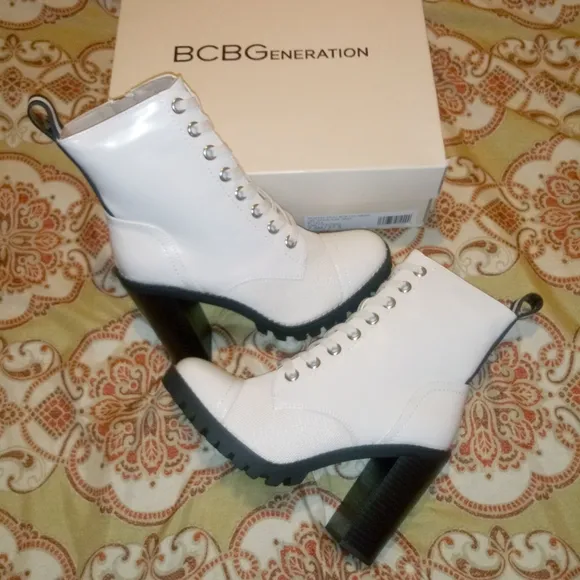 BCBG Generation Paulina Boots