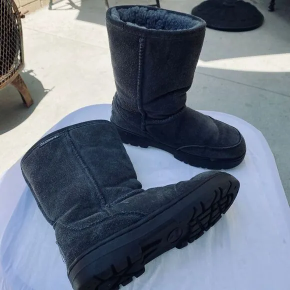 Bearpaw Meadow Women’s 8” Suede Sheepskin Wool Shearling Lining Boots Size 5/6