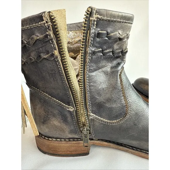 Bed Stu Women's Craven Distressed Leather Fringe Western Ankle Boot Sz 9