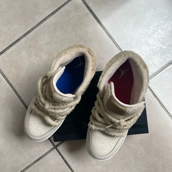 Beige High-Top Sneakers with Fuzzy Laces