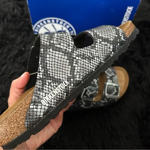 BIRKENSTOCK Arizona snake skin print sandals slip on shoes women’s eur 40 new