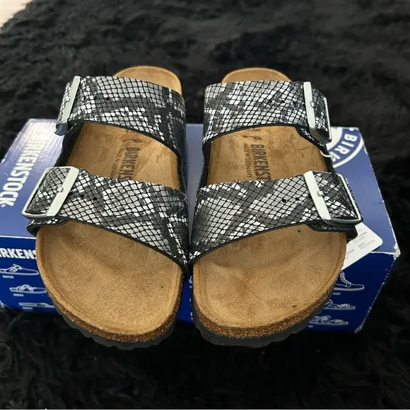 BIRKENSTOCK Arizona snake skin print sandals slip on shoes women’s eur 40 new
