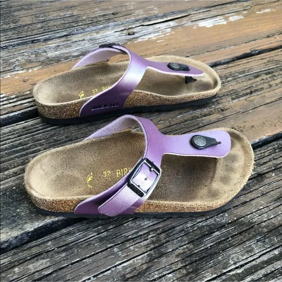 Birkenstock Purple Metallic Gizeh Leather Slip On Sandals Girls Sz EU 32 Germany