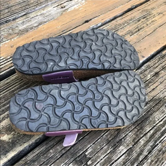 Birkenstock Purple Metallic Gizeh Leather Slip On Sandals Girls Sz EU 32 Germany