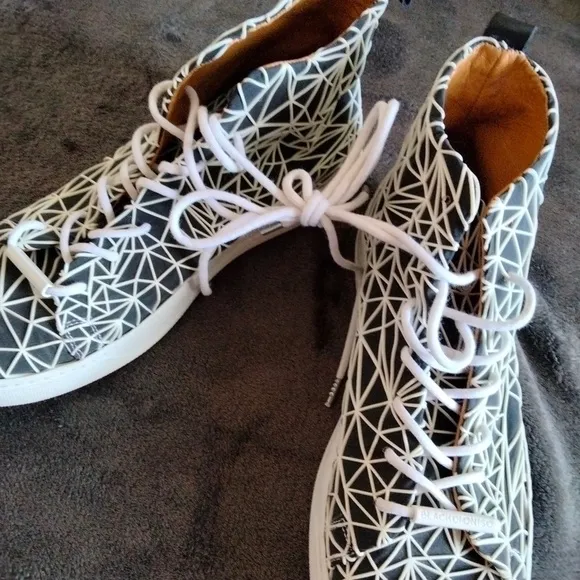 Black Dioniso sneakers, made in Italy. Size 40.