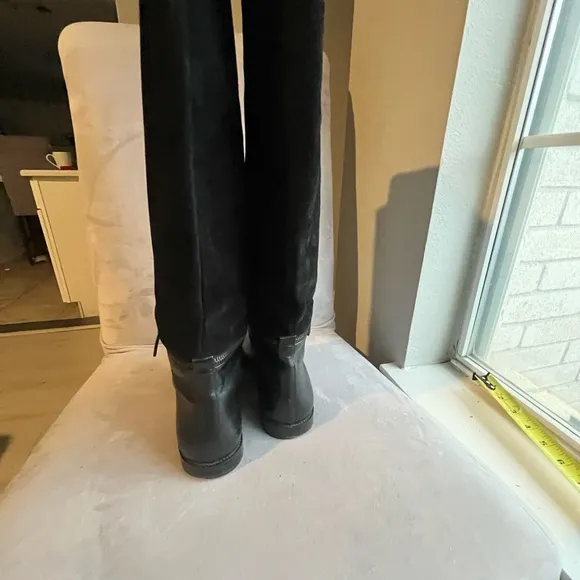 Black Knee-High Leather Boots made in Italy leather and suede