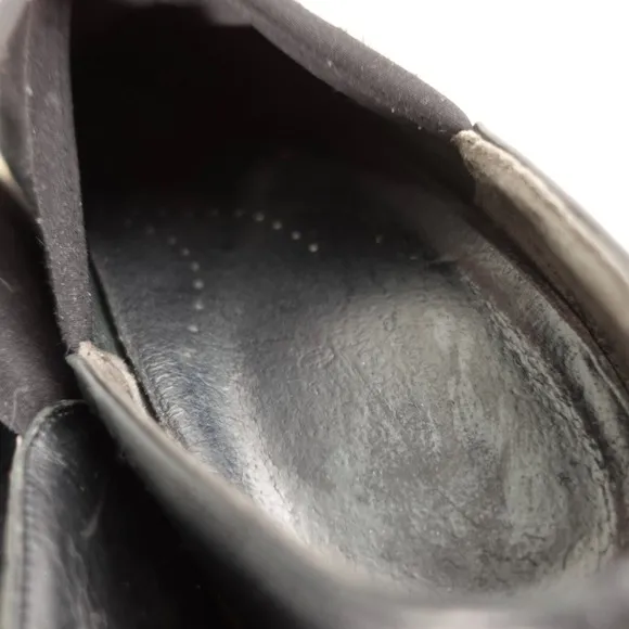 Black Leather Slip On Shoes Women 10 M MUNRO American Stretch Fabric Classic USA