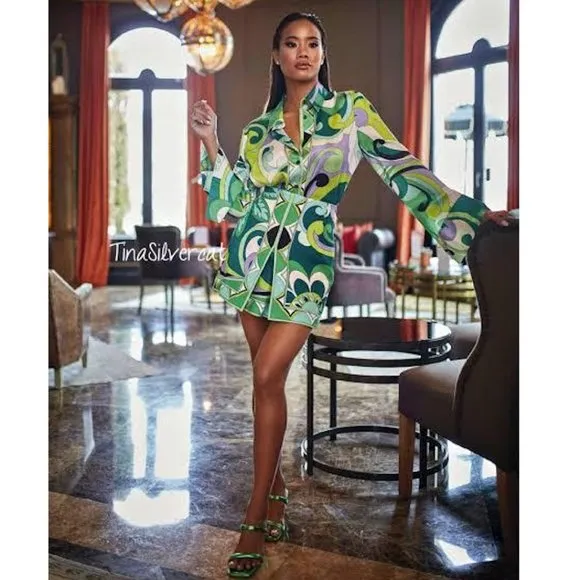 BLOGGER'S FAVE! Zara Print Mini Skirt Green NWT
