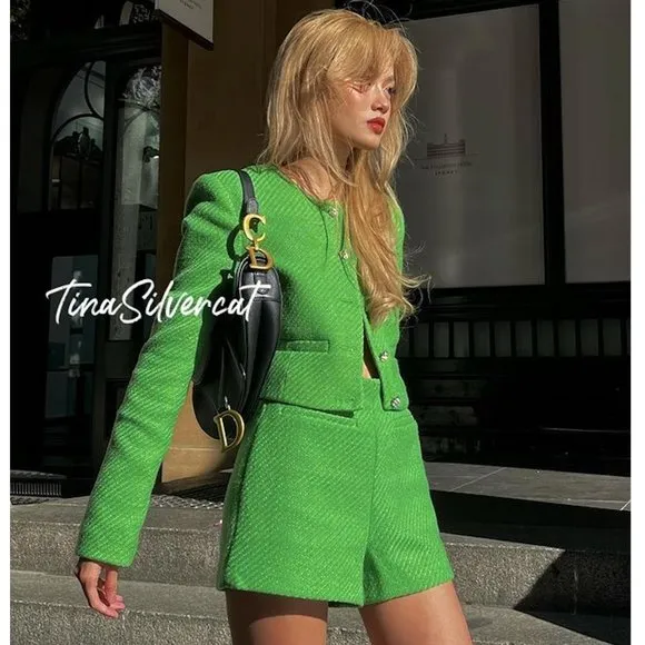 BLOGGER'S FAVE! Zara Structured Shorts Apple Green NWT