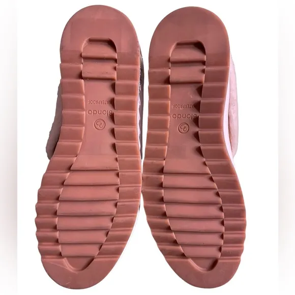 BLONDO Suri Tan  Suede Waterproof Slip On Sneaker Shoes Size 5.5