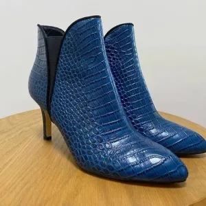 Blue croc like heels size 7 M White House black Market