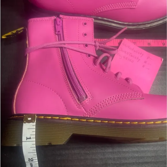 BNWOB Dr Martens Pink 1460’s 8 Eyelet UK 4 US 6 or Big Kids 4 PRICE VERY FIRM