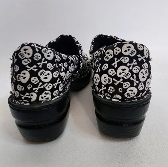 Boc black and white skull skeleton clogs shoes