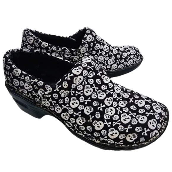 Boc black and white skull skeleton clogs shoes