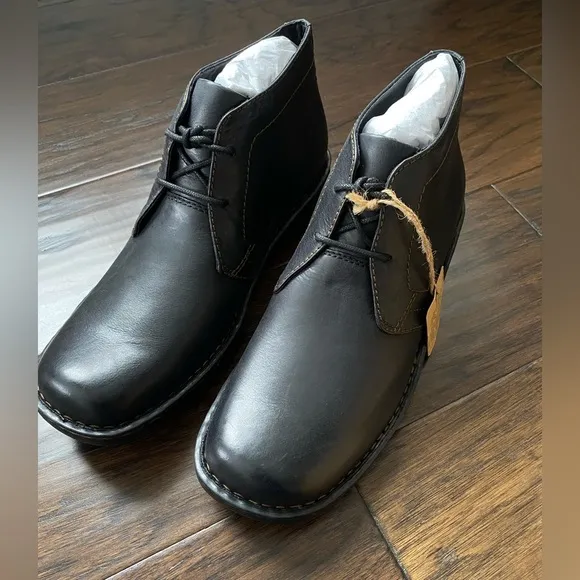 Born Men’s Harrison Leather Boots size 15, Black