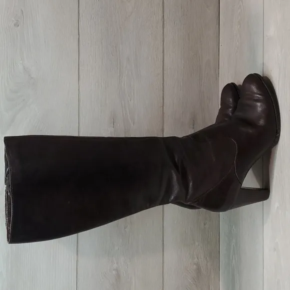 Born Women Crown Tall Kit  Leather Heels Shoes boots sz 8.5