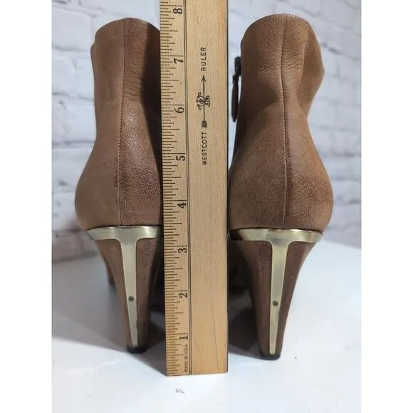 Boutique 9 Isoke Women's Nubuck Leather Ankle Boots, Light Brown Women's Size 10