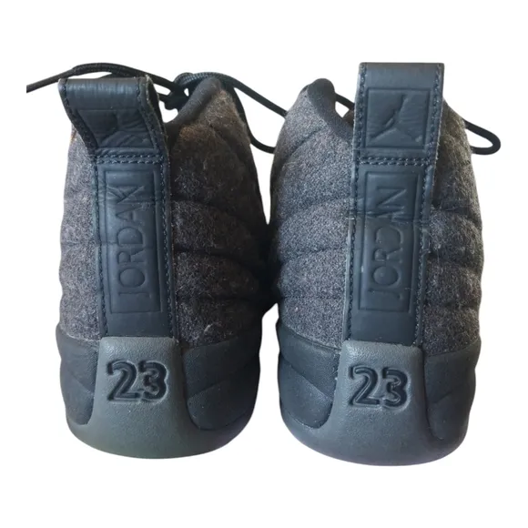 Boy's Jordan 23 Jumpman Black and Gray Sneakers Size 5Y
