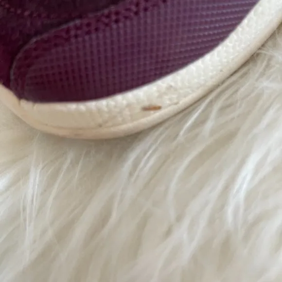 Boy’s Maroon Jordan Shoes | size 7Y