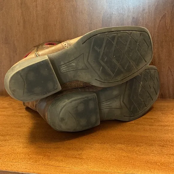Boys square toe Ariat boots