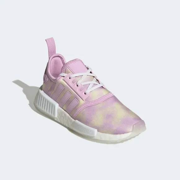 Brand New Adidas NMD_R1J Big Kids Shoes K5/W6.5