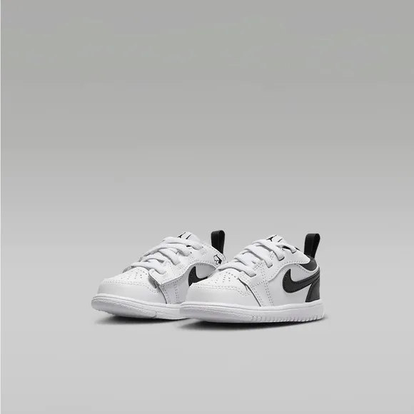 Brand New Air Jordan 1 Low ALT Toddler’s Shoes “white/black”