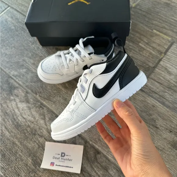 Brand New Air Jordan 1 Low ALT Toddler’s Shoes “white/black”