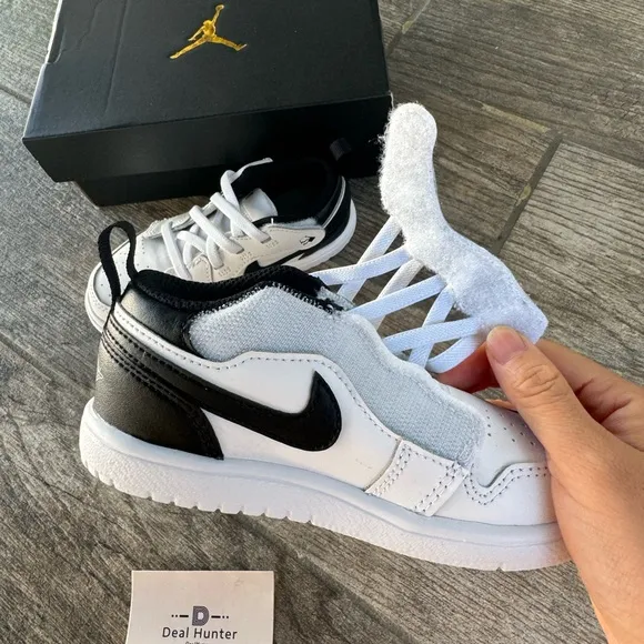Brand New Air Jordan 1 Low ALT Toddler’s Shoes “white/black”