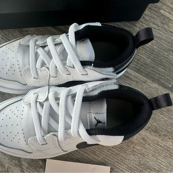 Brand New Air Jordan 1 Low ALT Toddler’s Shoes “white/black”