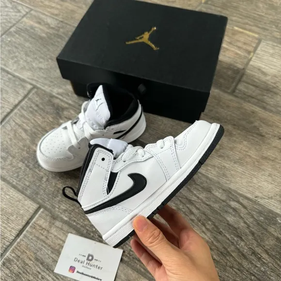Brand New Air Jordan 1 Mid Toddler’s/Baby Kids Shoes “White/Black”