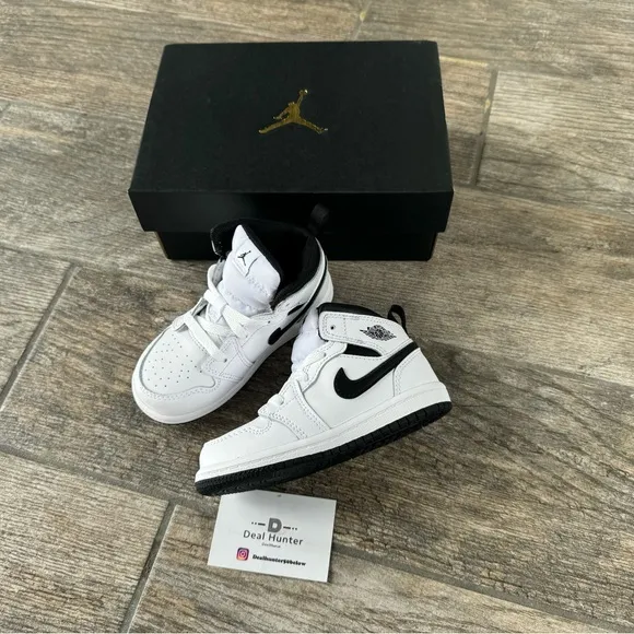 Brand New Air Jordan 1 Mid Toddler’s/Baby Kids Shoes “White/Black”