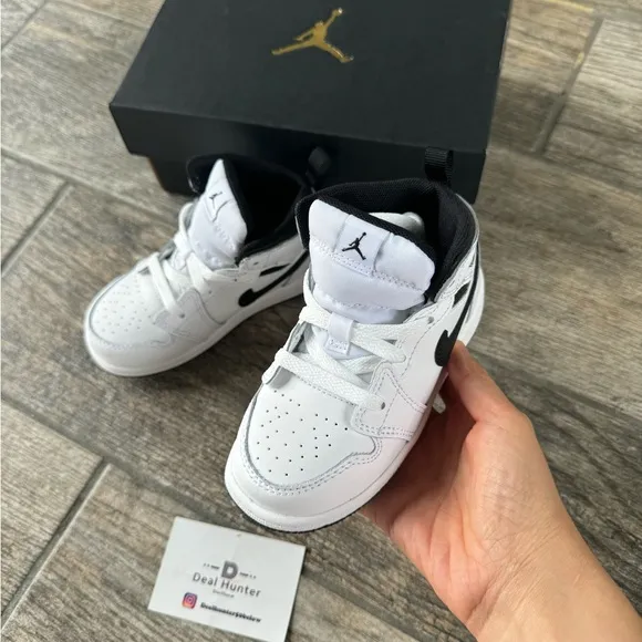 Brand New Air Jordan 1 Mid Toddler’s/Baby Kids Shoes “White/Black”