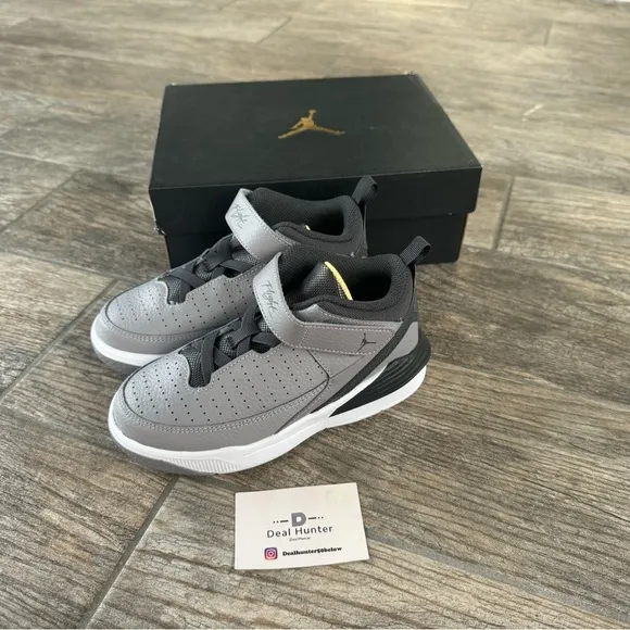 Brand New Air Jordan Max Aura 5 Little Kids/Preschool Shoes