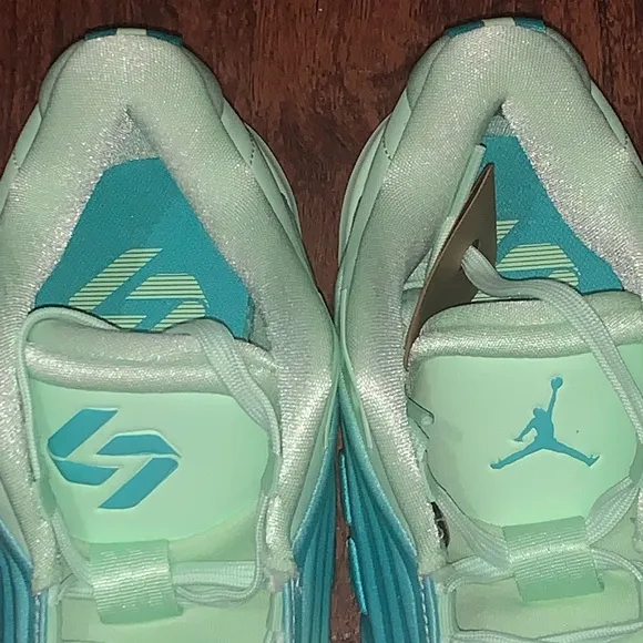 Brand new air Jordans size 9.5