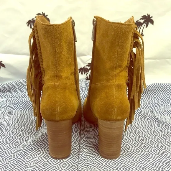 Brand New Charles David Suede Leather Boots