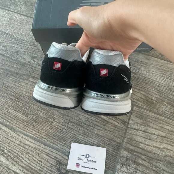 Brand New New Balance 990 V3 Preschool/Little Kids Shoes (PS 2Y)
