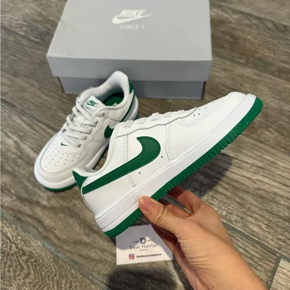 Brand New Nike Air Force EasyOn Little Kids Shoes FN0237 103