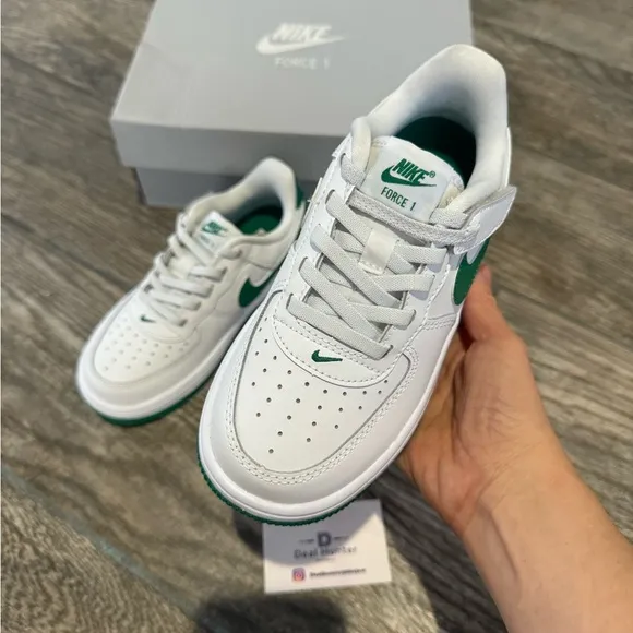 Brand New Nike Air Force EasyOn Little Kids Shoes FN0237 103