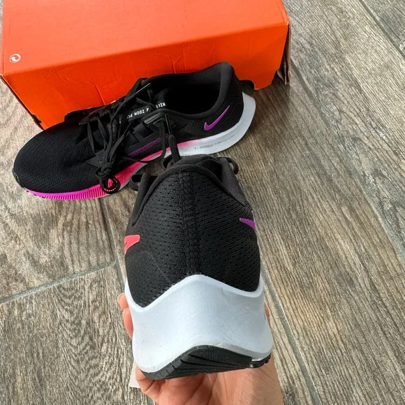 Brand New Nike Air Zoom Pegasus 38 Running Shoes (Men’s 9.5)