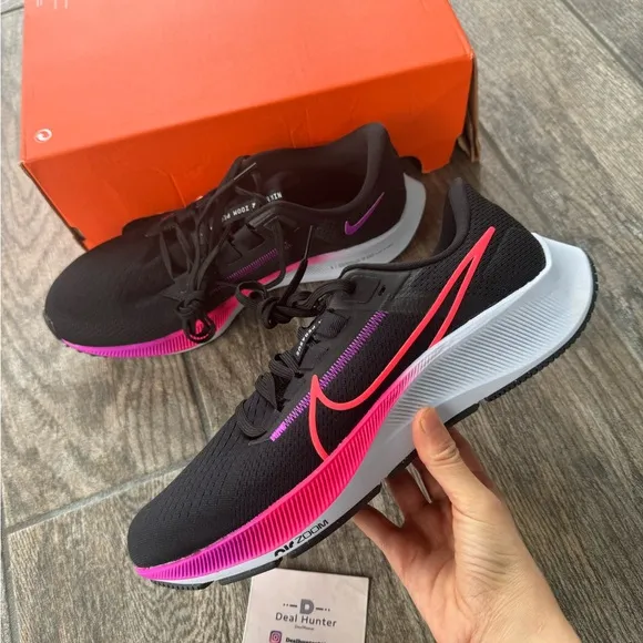 Brand New Nike Air Zoom Pegasus 38 Running Shoes (Men’s 9.5)