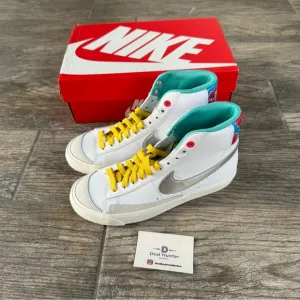 Brand New Nike Blazer Mid '77 Big Kids Shoes (K5/W6.5)