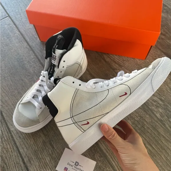 Brand New Nike Blazer Mid 77 SE “Rush Moon” Big Kids Shoes DH8640-101