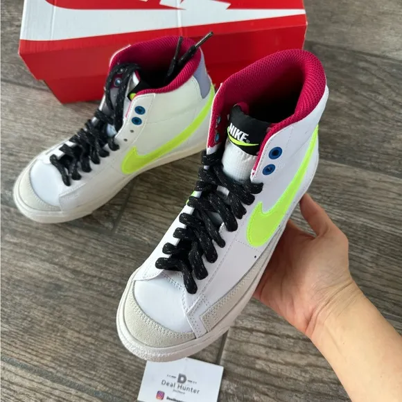 Brand New Nike Blazer Mid 77 “White Mystic Hibiscus” GS Shoes