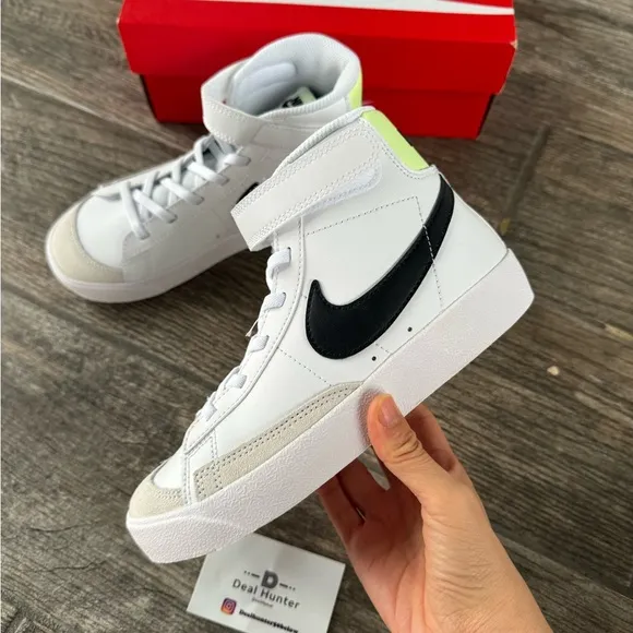 Brand New Nike Blazer Mid’77 Little Kids Shoes (PS 11Y)