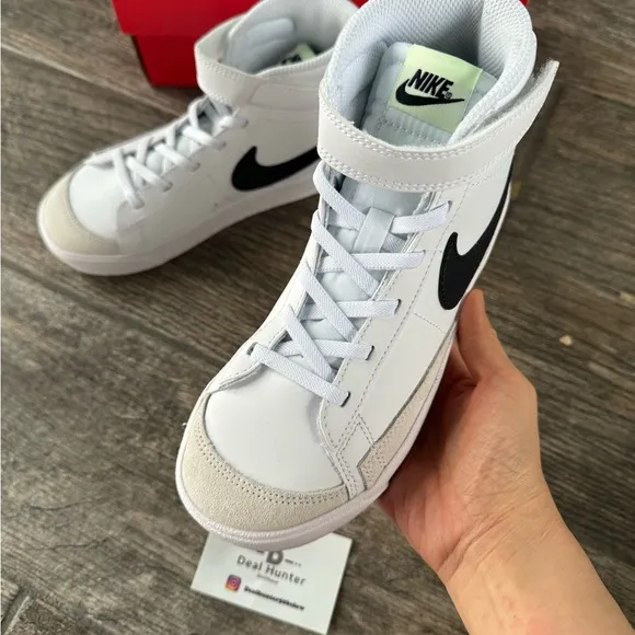 Brand New Nike Blazer Mid’77 Little Kids Shoes (PS 11Y)