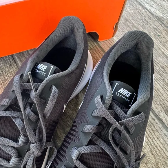 Brand New Nike Flex Control TR4 Men’s Workout Shoes (US9/EU42.5)