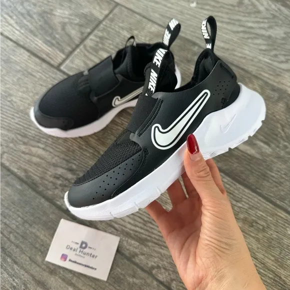 Brand New Nike Flex Runner 3 Preschool Kids Shoes (US12c/EU29.5/18cm)