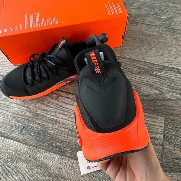 Brand New Nike Free Metcon 6 Men's Workout Shoes “Hyper Crimson”