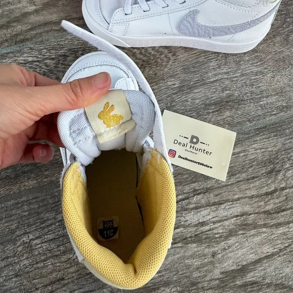 Brand New Nike Pre-School Blazer Mid '77 Kids Shoes “ Happy Easter”
