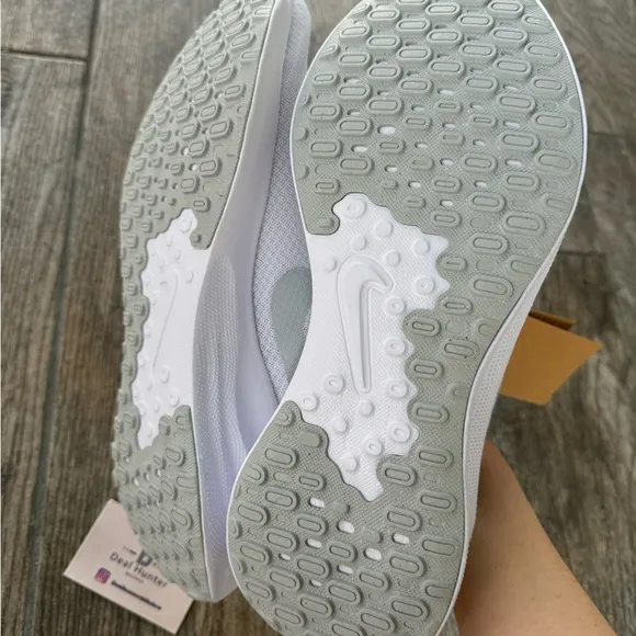 Brand New Nike Revolution 7 “White” Men's Running Shoes
